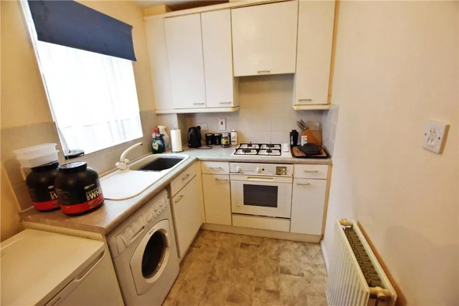 Pilkingtons, Harlow, CM17, photo 3