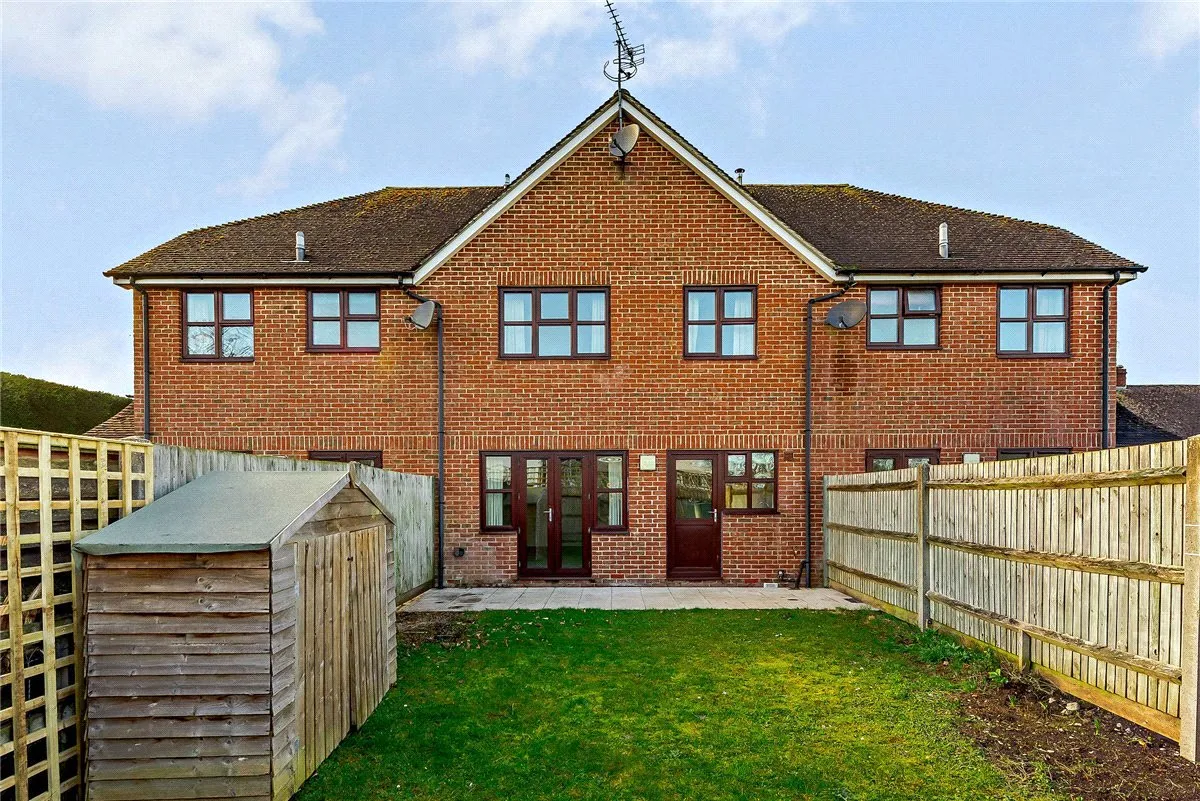 Hedge Row, Gore End Road, RG20, photo 14