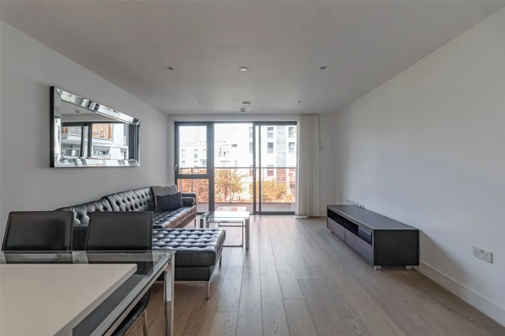 Commercial Street, Aldgate, E1, photo 9
