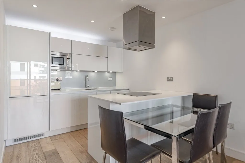 Commercial Street, Aldgate, E1, photo 17