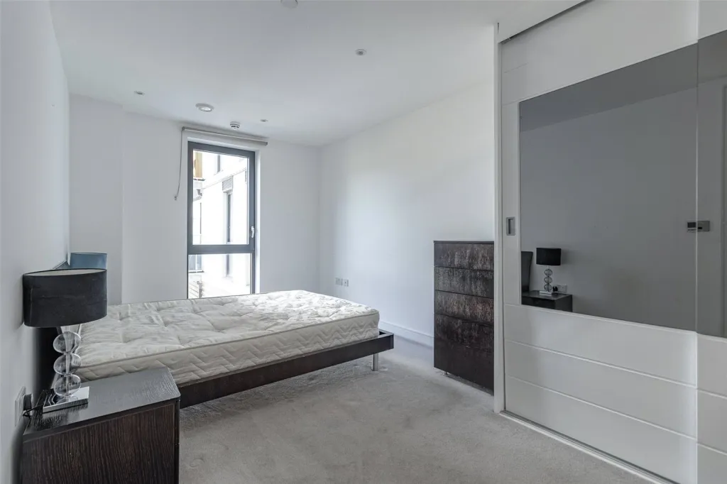 Commercial Street, Aldgate, E1, photo 6