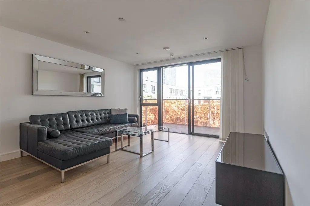 Commercial Street, Aldgate, E1, photo 11