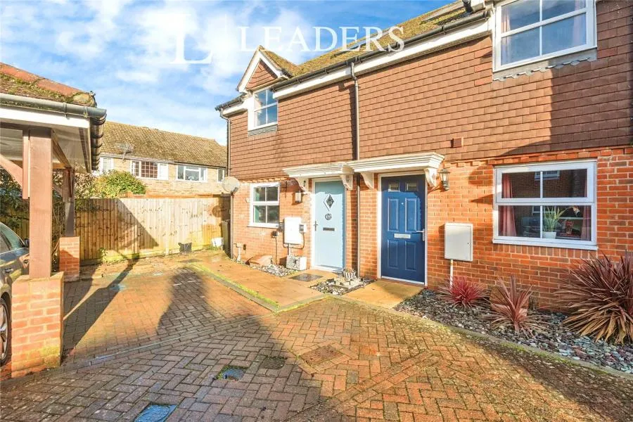 2 bed house for sale, Warren Gardens, Hadlow, TN11