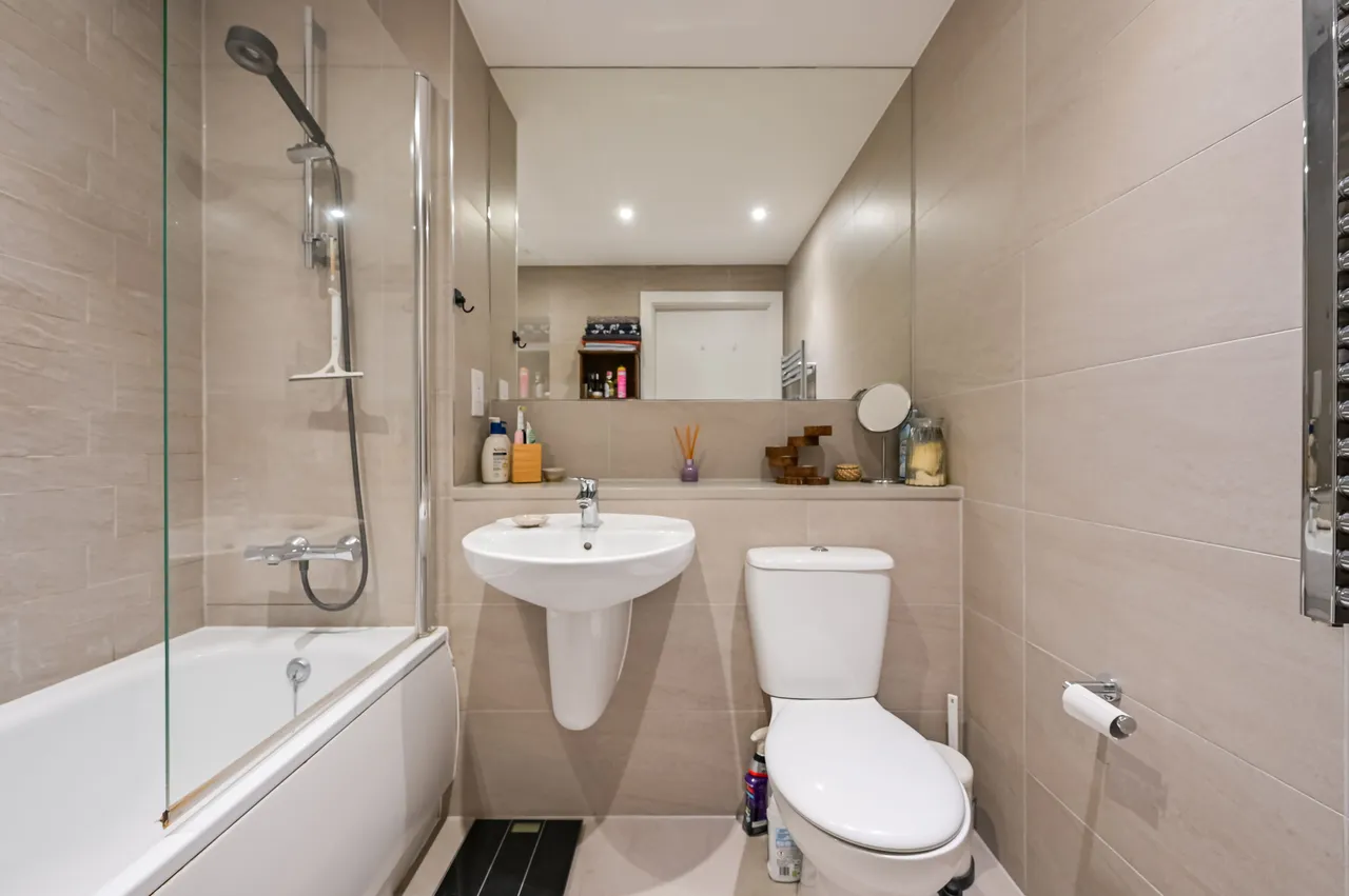 Flat 90, Willowbrook House, LONDON, photo 8