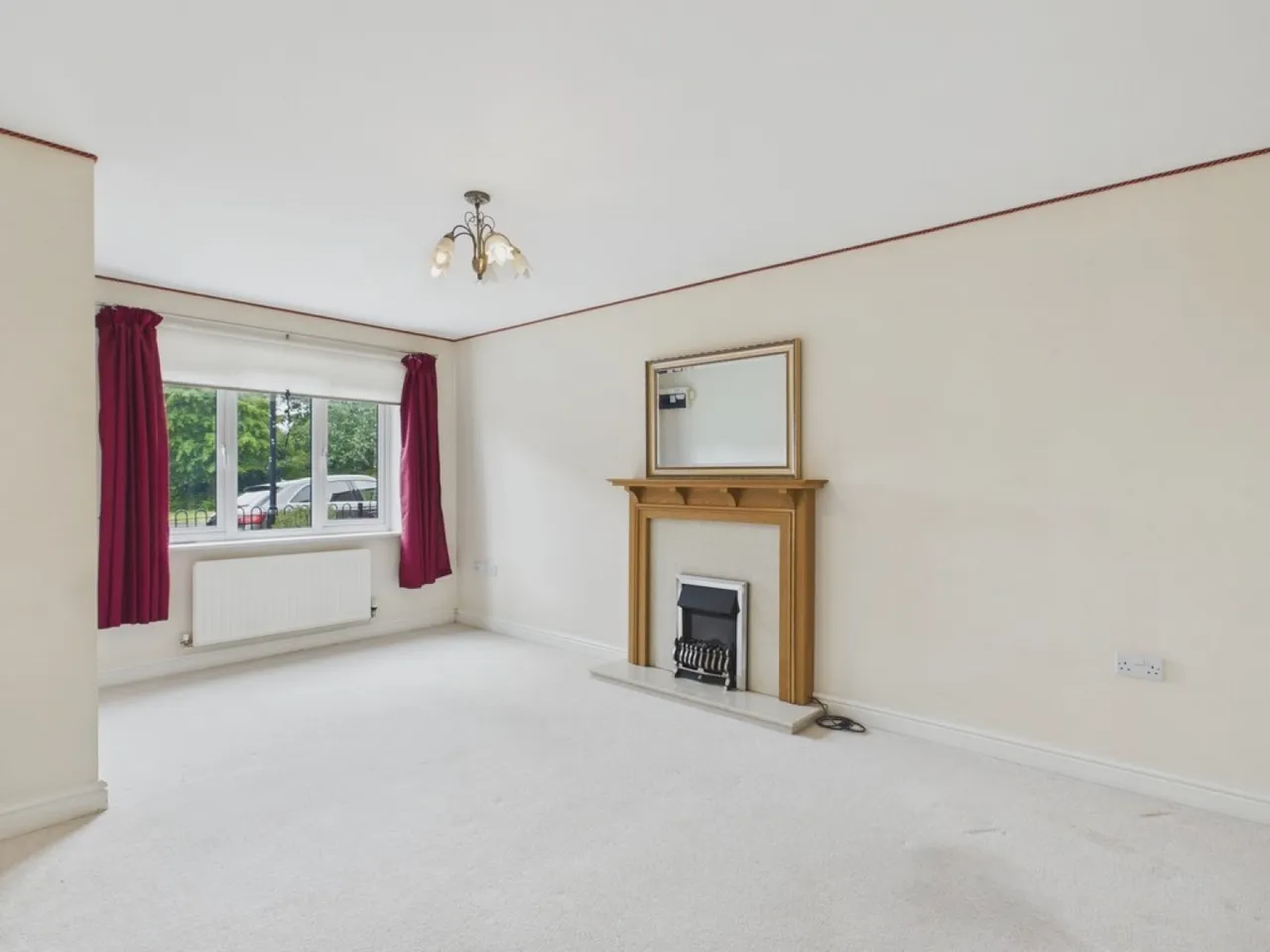 Island Close, Broom, photo 3