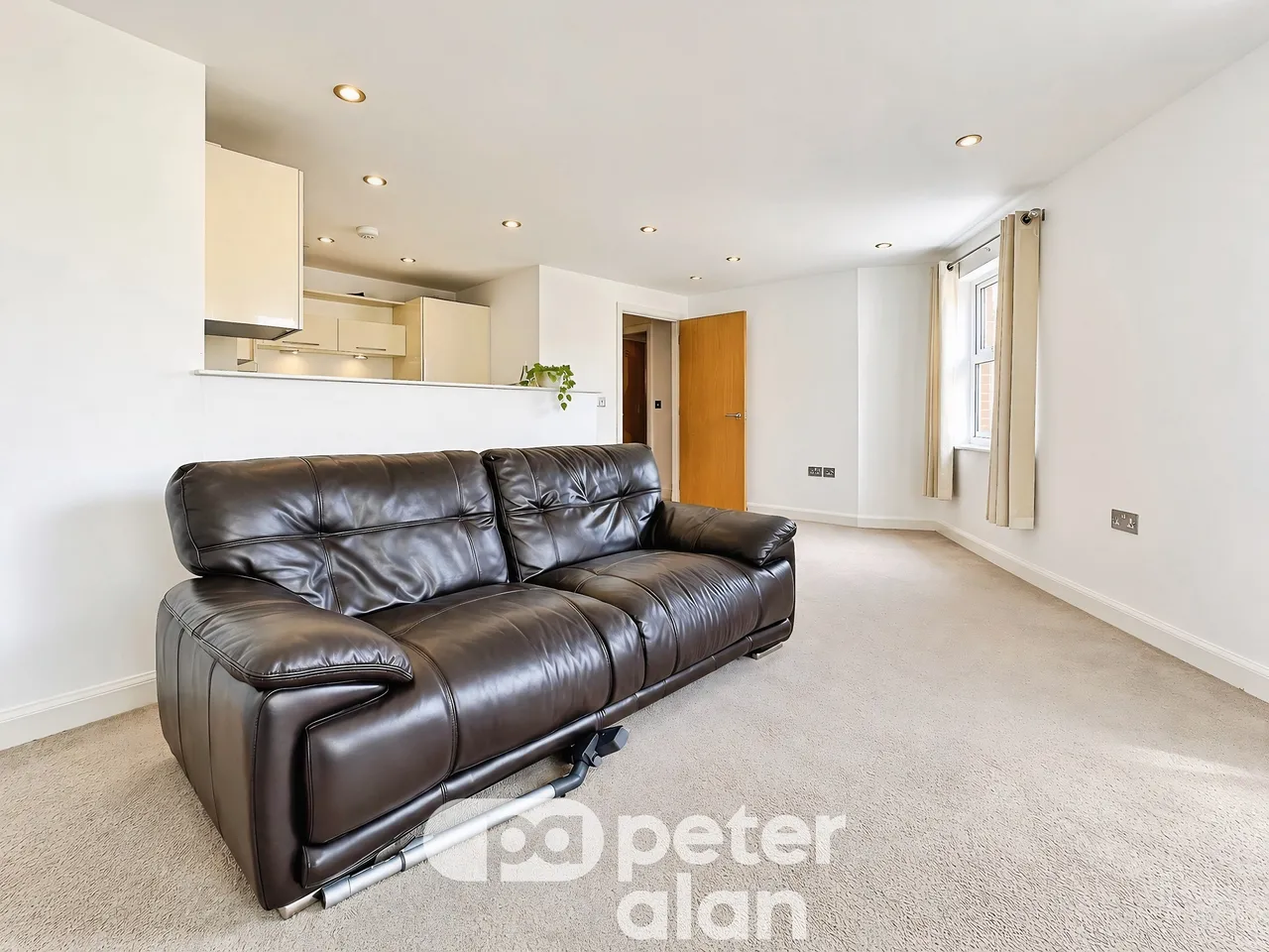 David Morgan Apartments Cardiff, CF10, photo 4