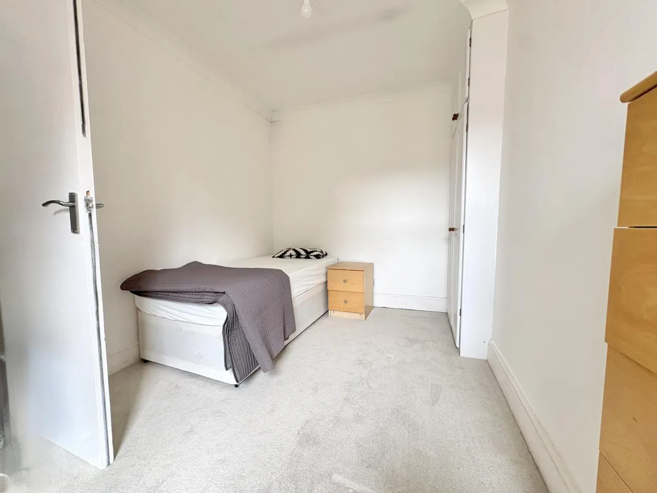 Shillito Road, BH12, photo 14