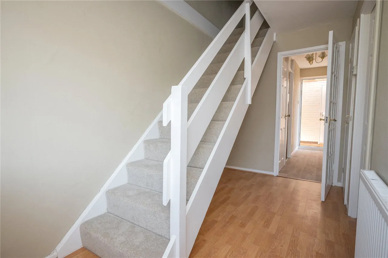 Spenser Walk, Catshill, Bromsgrove, Worcestershire, B61 0NE, photo 6