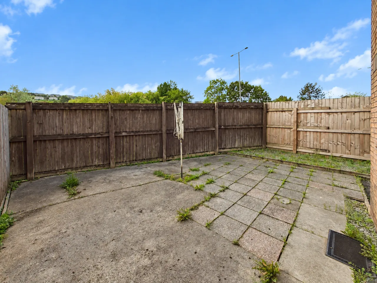 Clos Burlais, Cwmdu, SA5, photo 22