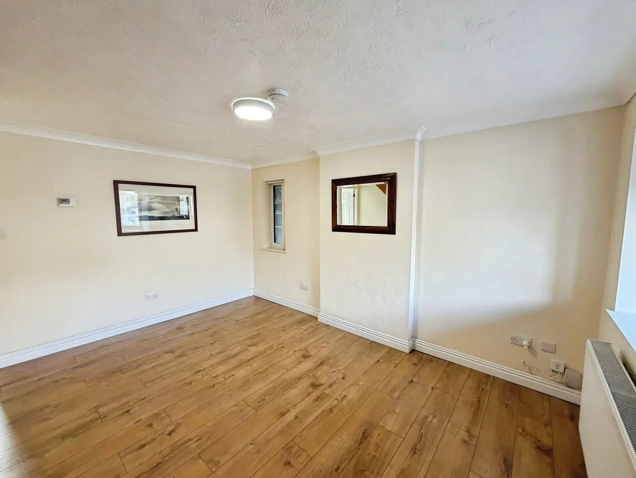 Clos Burlais, Cwmdu, SA5, photo 4