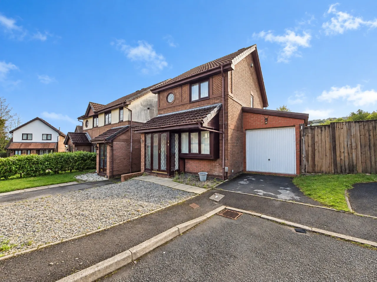 Clos Burlais, Cwmdu, SA5, photo 24