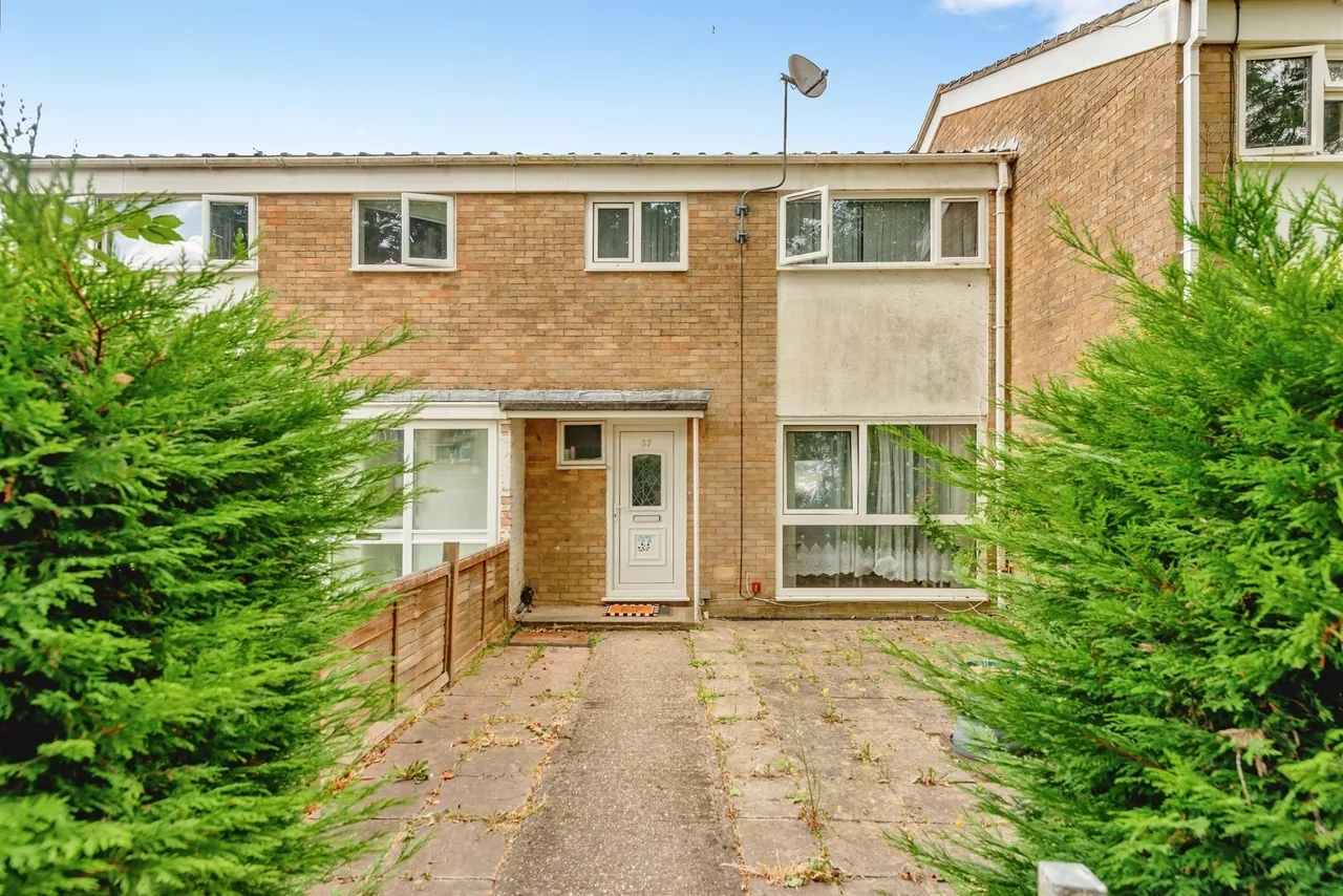 3 bed house for sale — Trefoil Crescent, Crawley