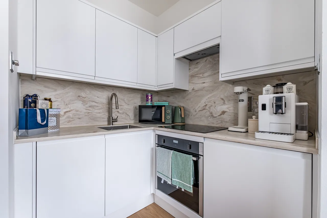 Sutherland Street, London, SW1V, photo 7