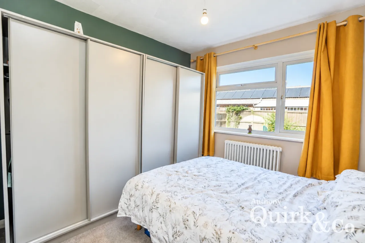 Telese Avenue, Canvey Island, SS8, photo 6