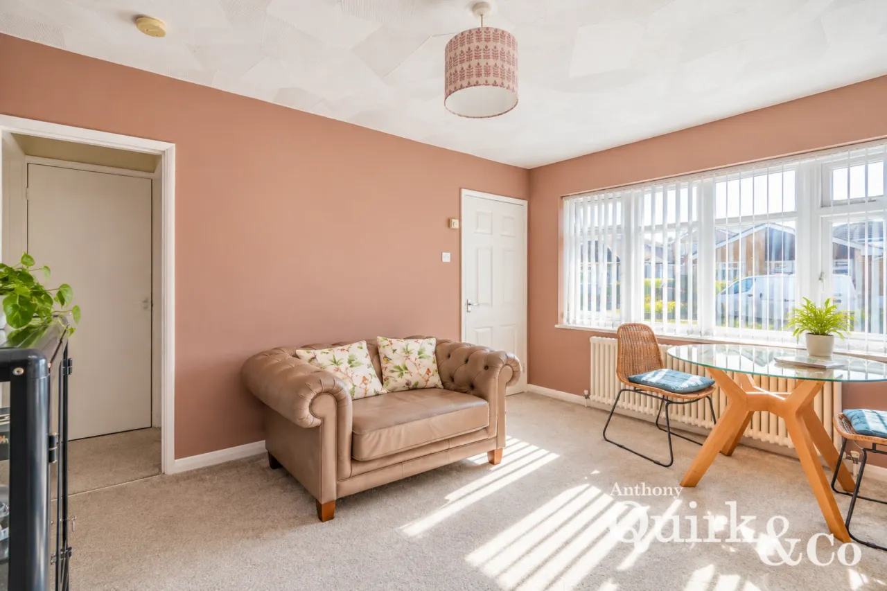 Telese Avenue, Canvey Island, SS8, photo 4