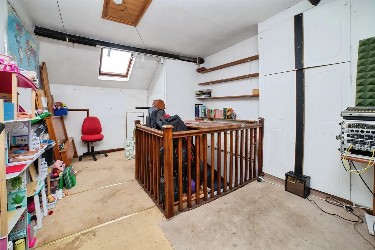 Colliery Row, Alfreton, DE55, photo 13