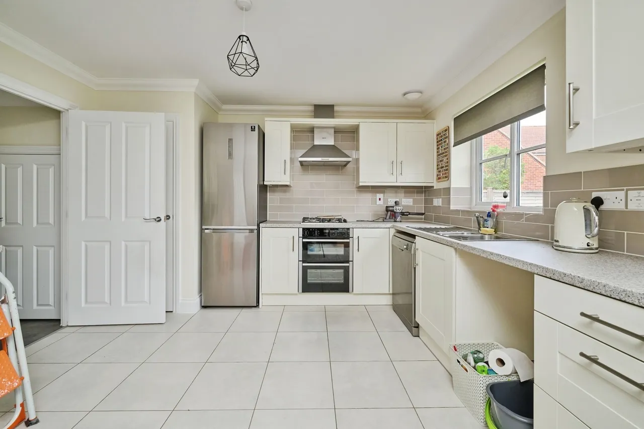 Tayberry Close, Ely, CB6, photo 10