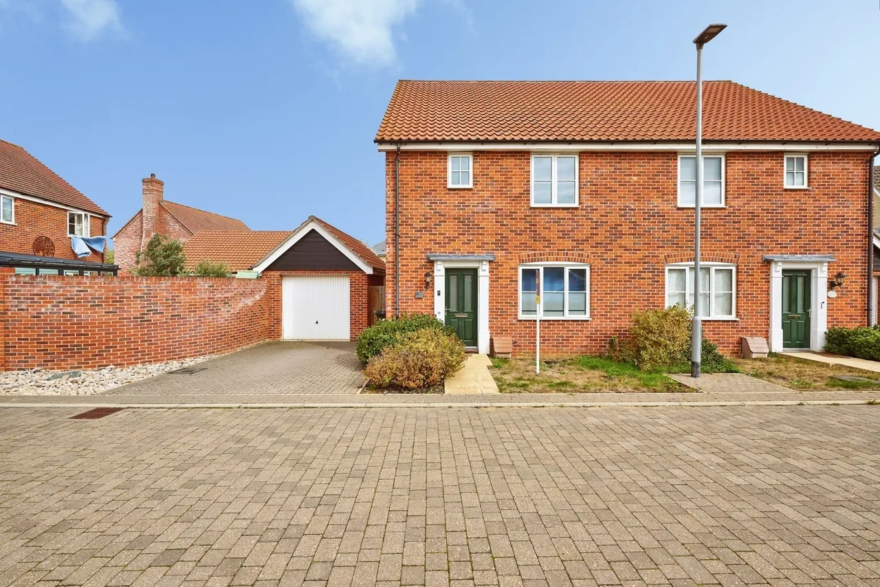 3 bed house for sale, Tayberry Close, Ely, CB6