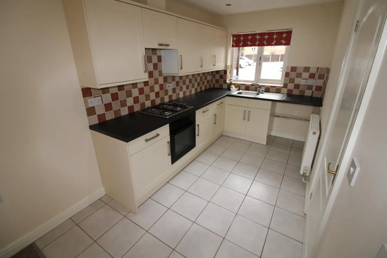 Saddlers Court, Swadlincote, DE12, photo 4