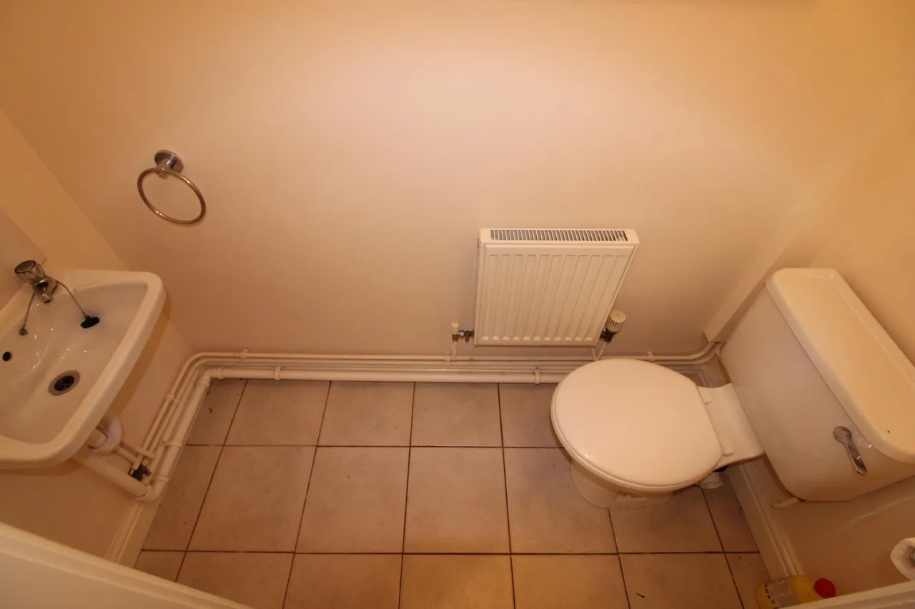 Saddlers Court, Swadlincote, DE12, photo 6