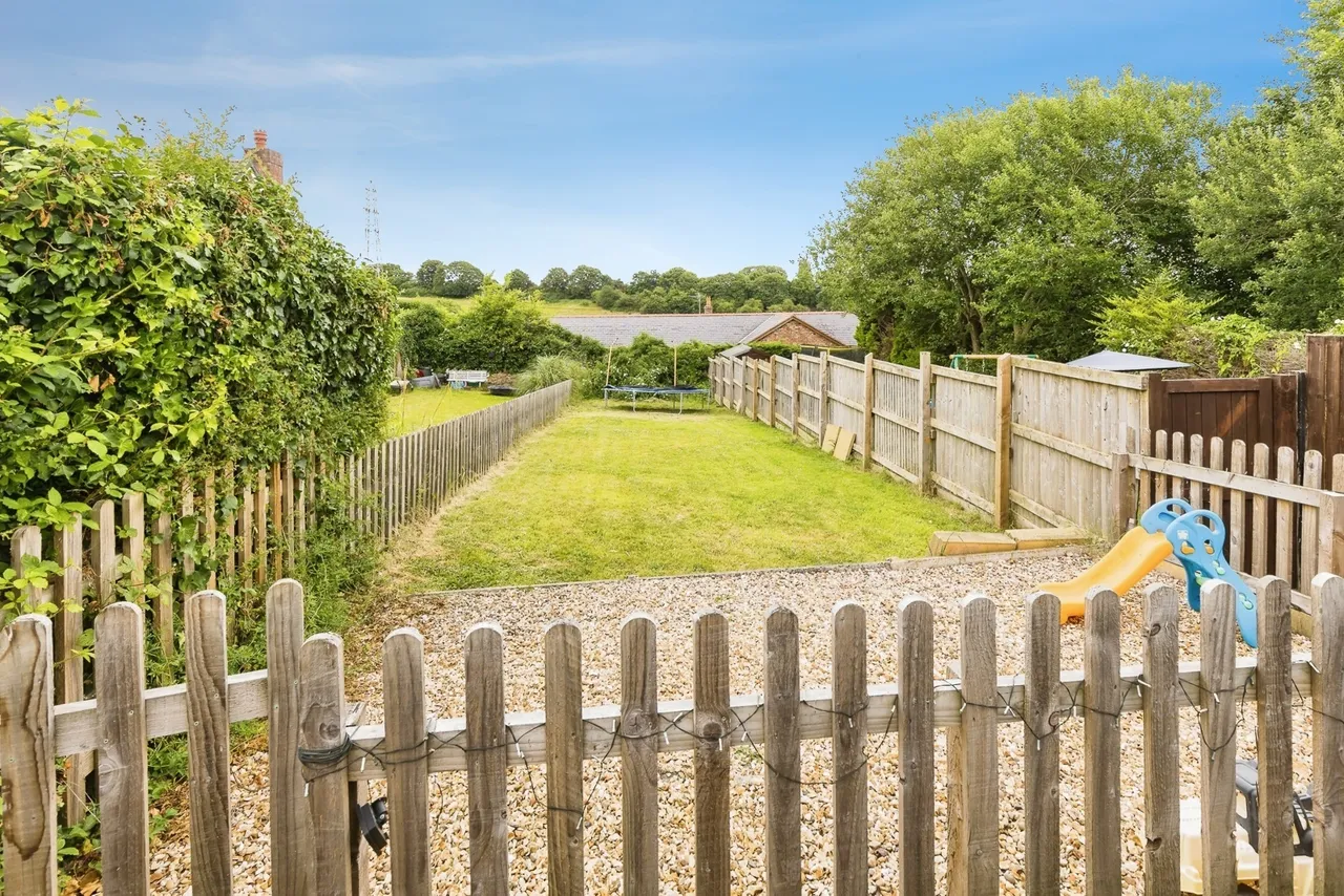 Stanley Road, Ponciau, LL14, photo 17