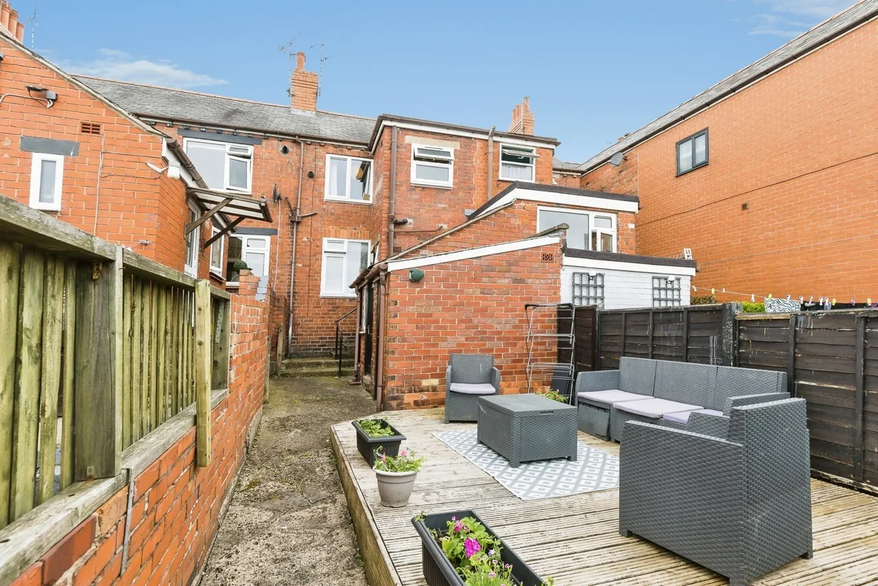 Stanley Road, Ponciau, LL14, photo 14