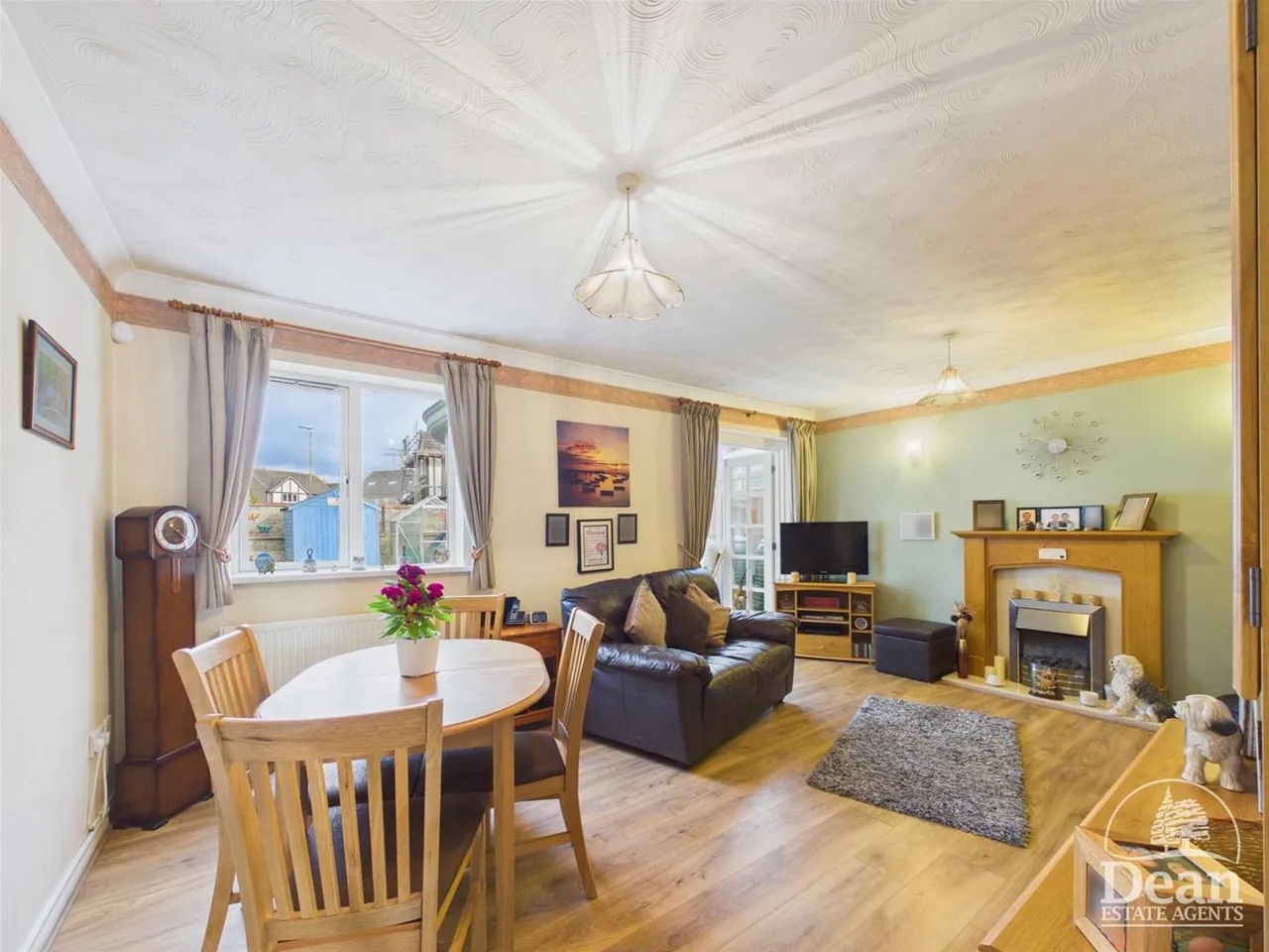 Lych Gate Mews, Lydney, GL15, photo 2