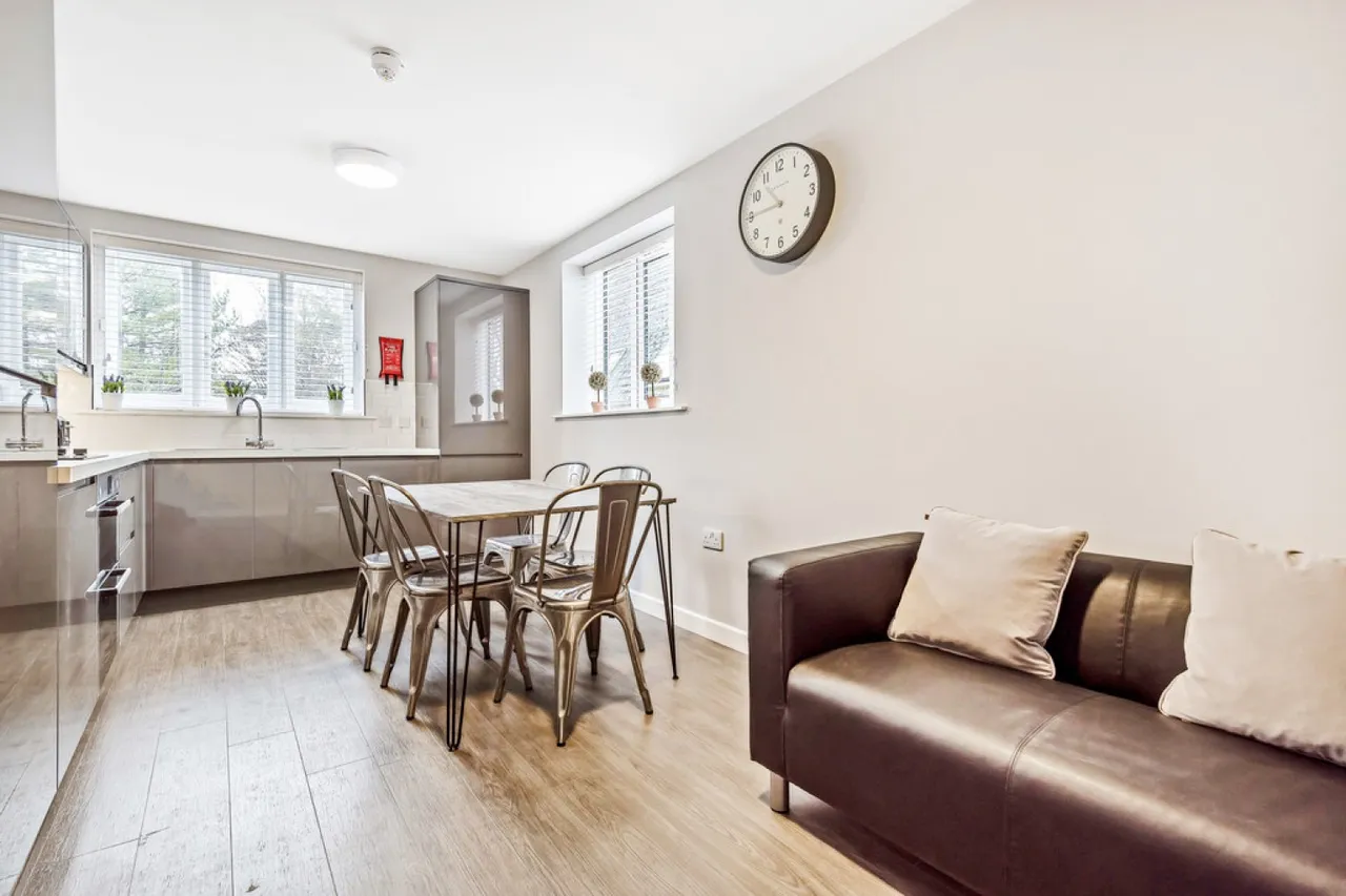 1 bed house to rent — West Hill House, Winchester