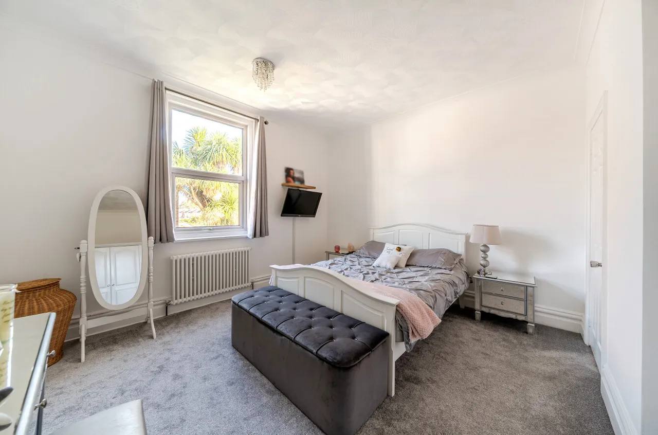 Stubbington Avenue, Portsmouth, PO2, photo 8