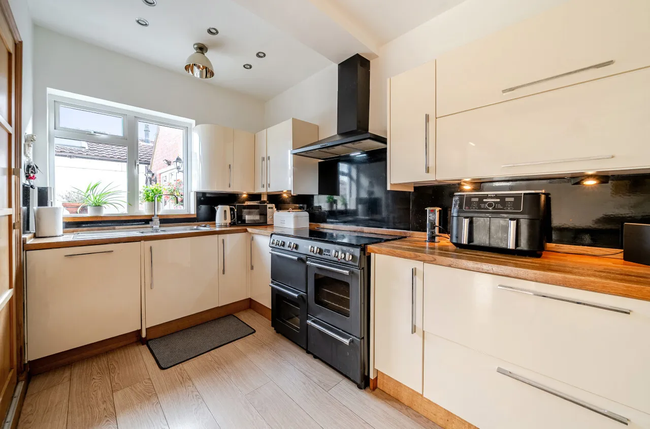 Stubbington Avenue, Portsmouth, PO2, photo 4
