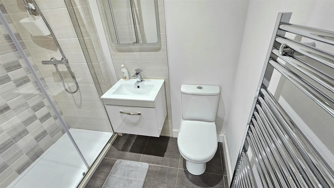 Bashford Park Hill, Carrickfergus, BT38, photo 16