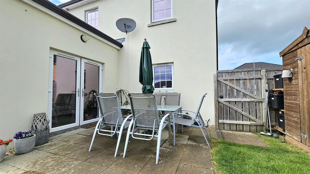 Bashford Park Hill, Carrickfergus, BT38, photo 23