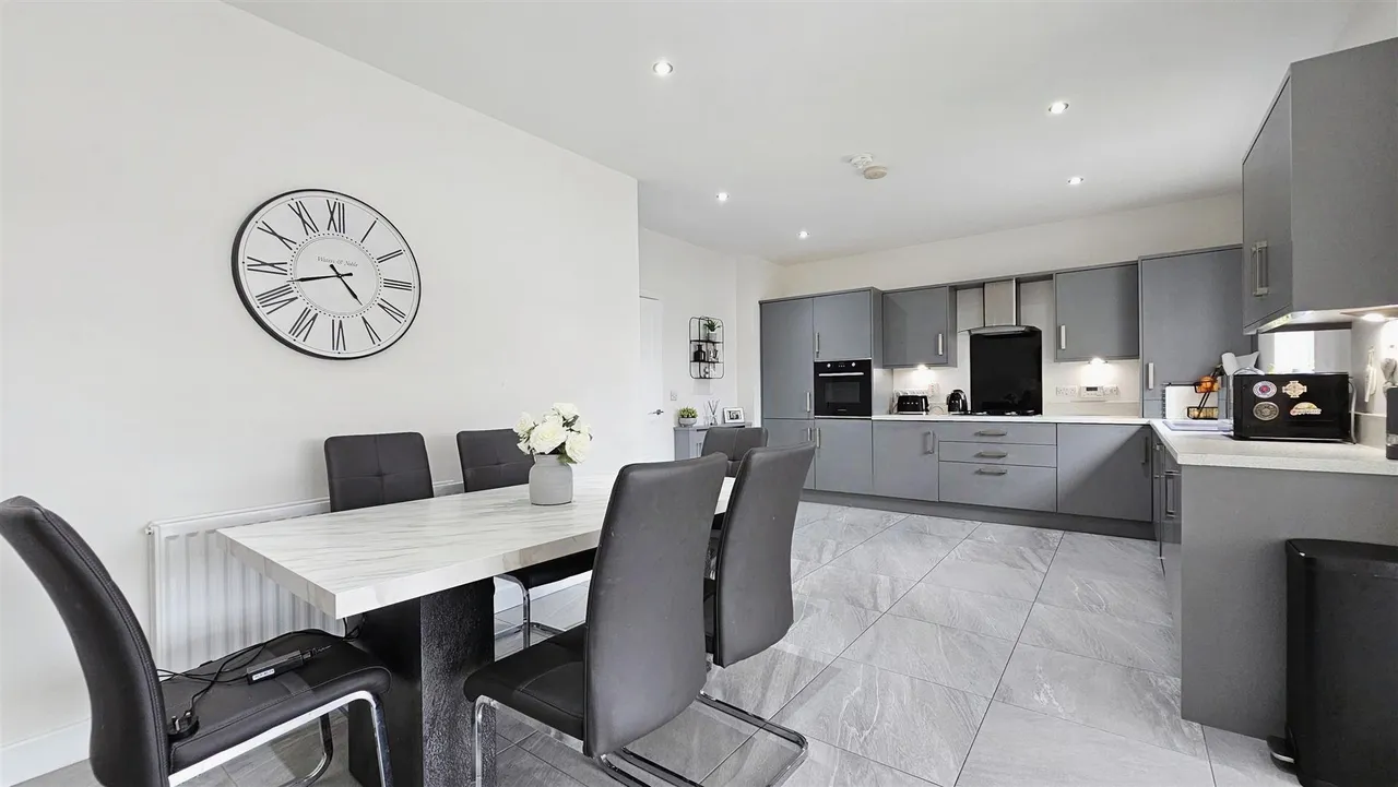 Bashford Park Hill, Carrickfergus, BT38, photo 12
