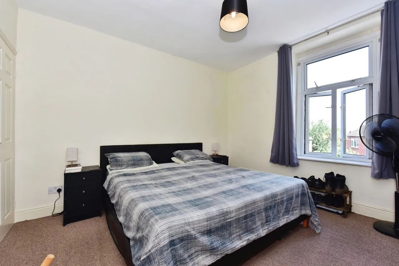 Dykes Hall Road, Sheffield, S6, photo 10