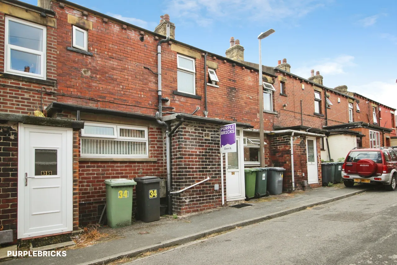 Howard Park, Cleckheaton, BD19, photo 2
