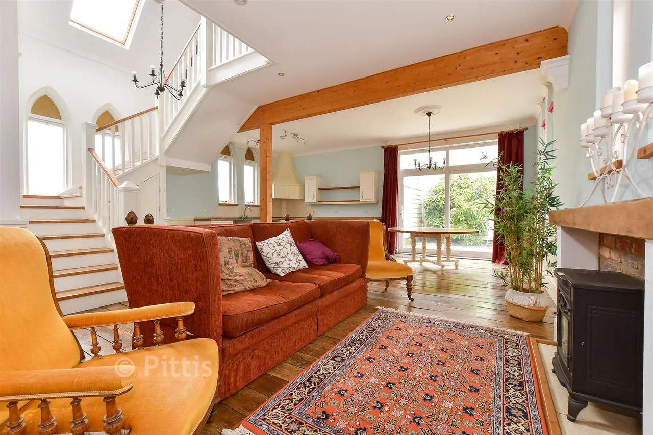 Heath Road, Sandown, PO36, photo 4