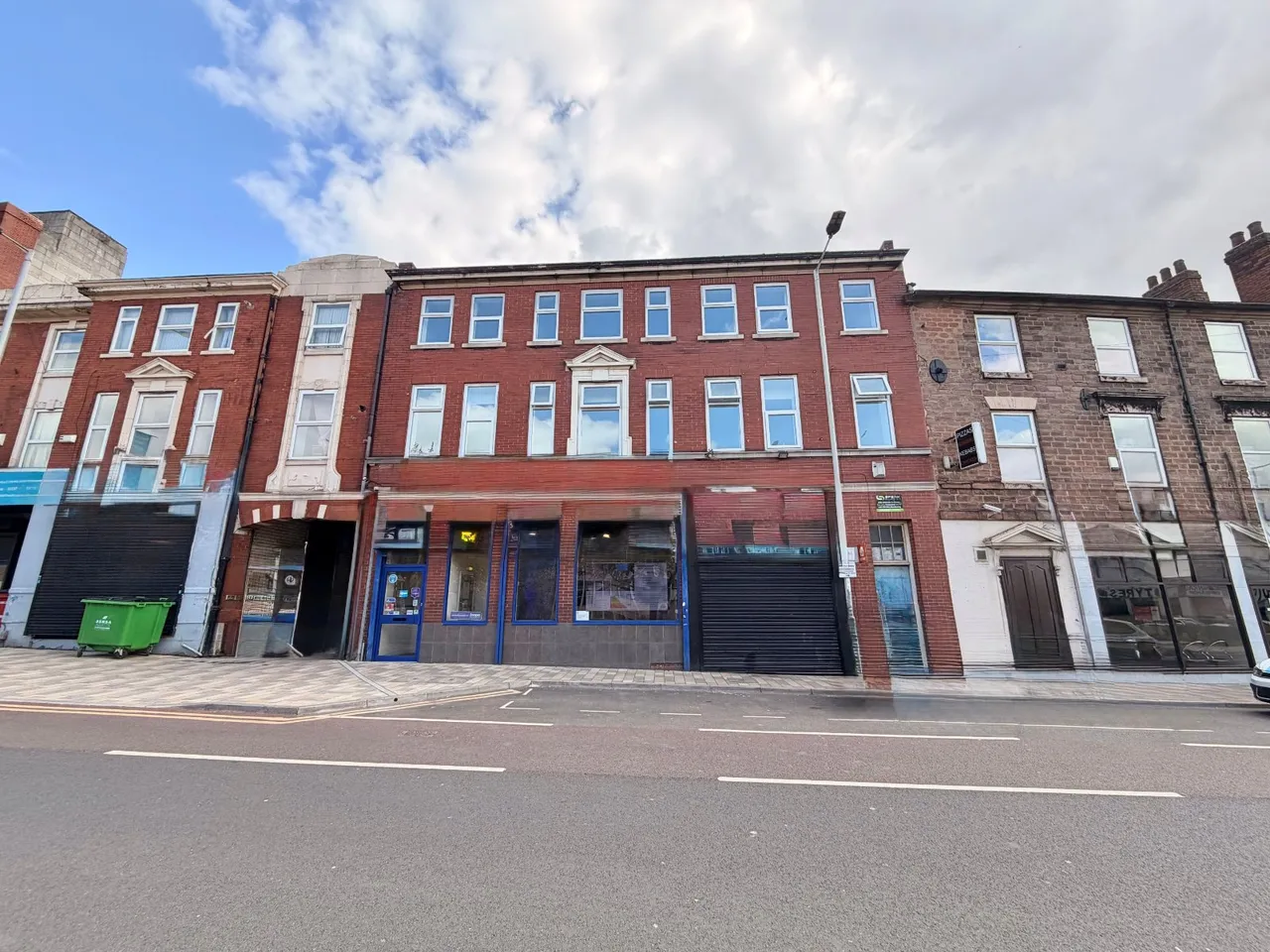Westgate, Rotherham, S60, photo 3
