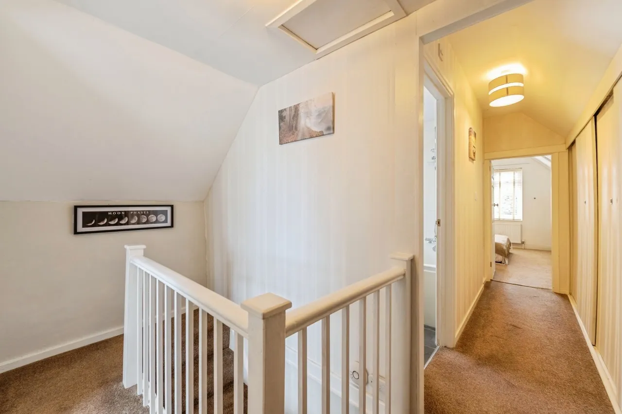 Lambs Lane South, RAINHAM, Essex, RM13, photo 10