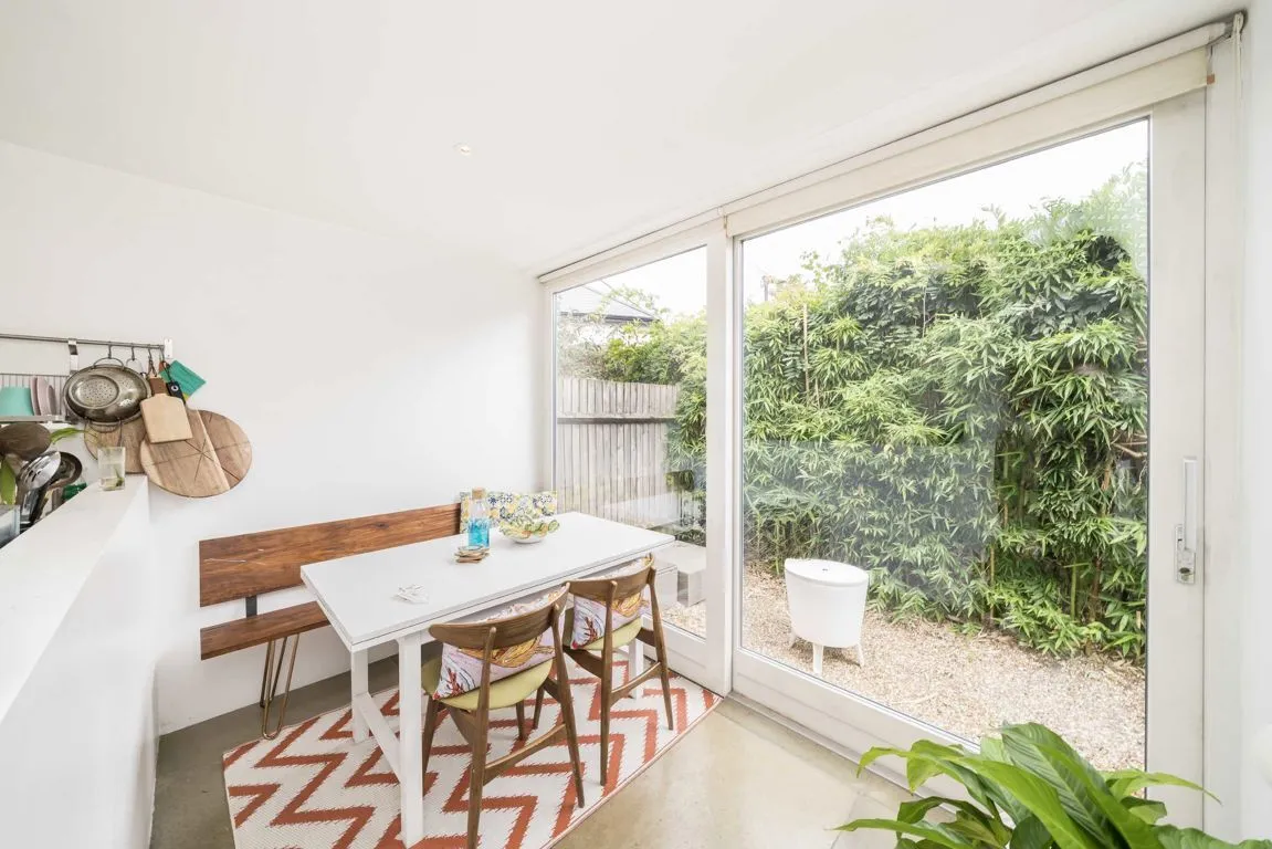 Talbot Road, TW2, photo 5