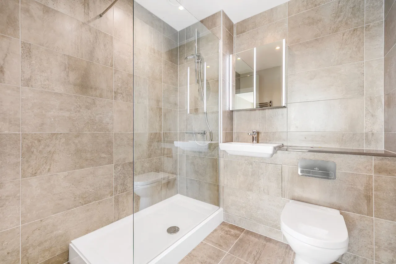 London, SW11, photo 9