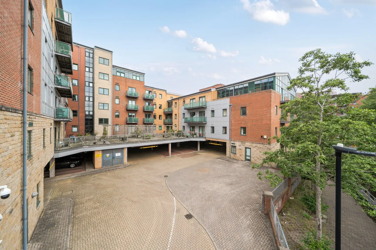 2 bed flat for sale, Ecclesall Road, Sheffield, S11
