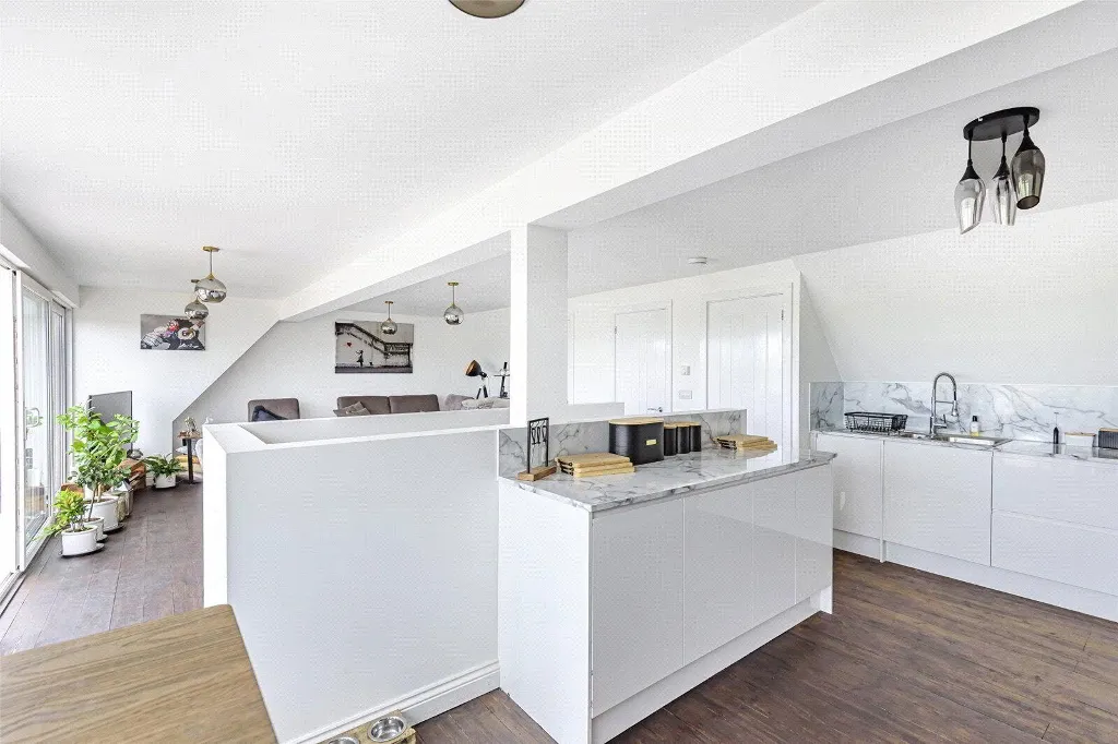 Bowden, Stratton, EX23, photo 6