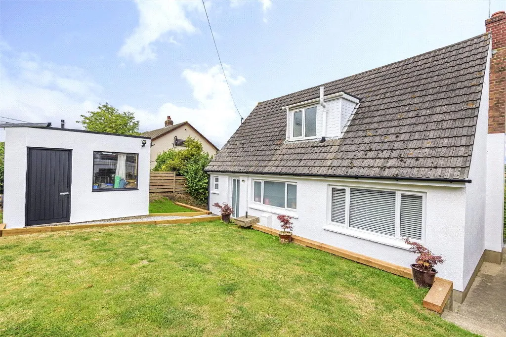 Bowden, Stratton, EX23, photo 14