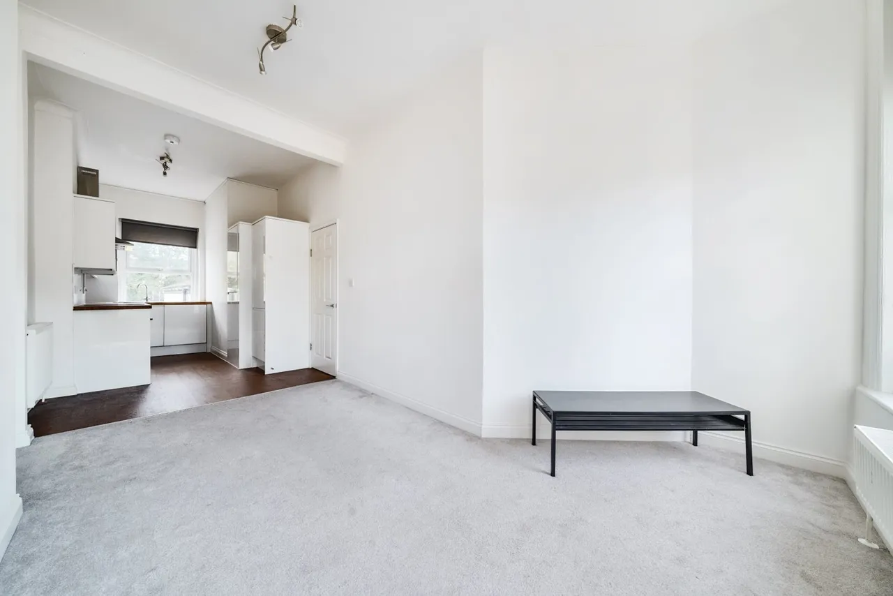 Brownhill Road, Catford, SE6, photo 2