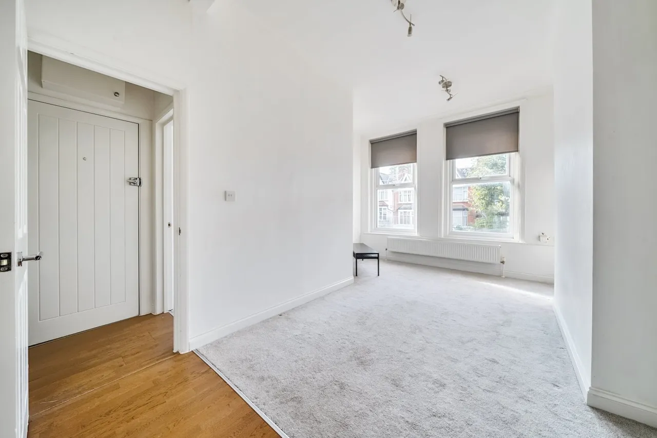 Brownhill Road, Catford, SE6, photo 5