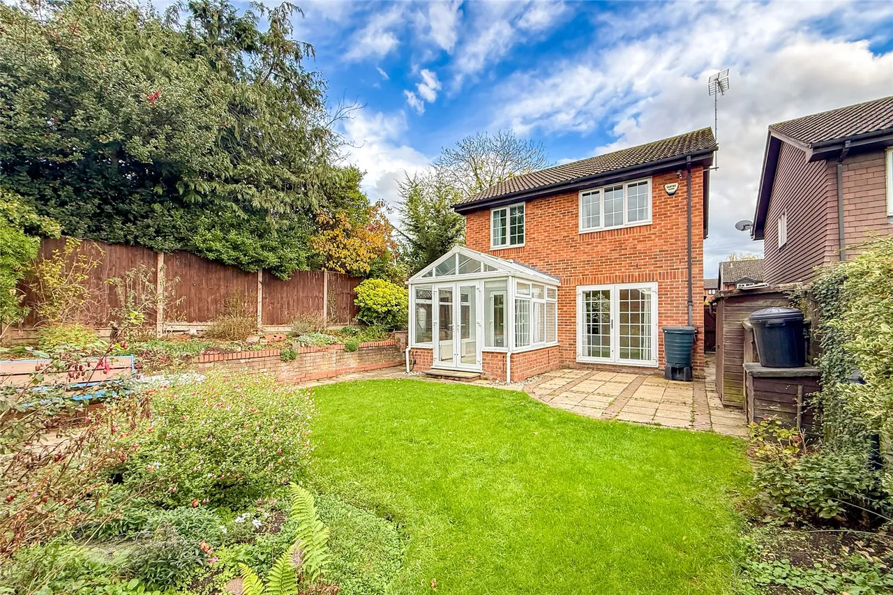 Hardwicke Place, St. Albans, Hertfordshire, AL2 1PX, photo 2