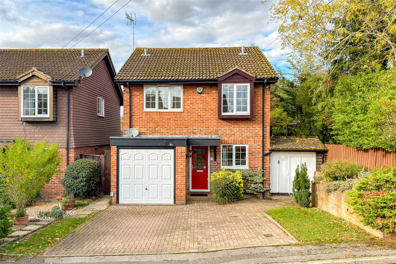 4 bed house for sale — Hardwicke Place, St. Albans, Hertfordshire, AL2 1PX