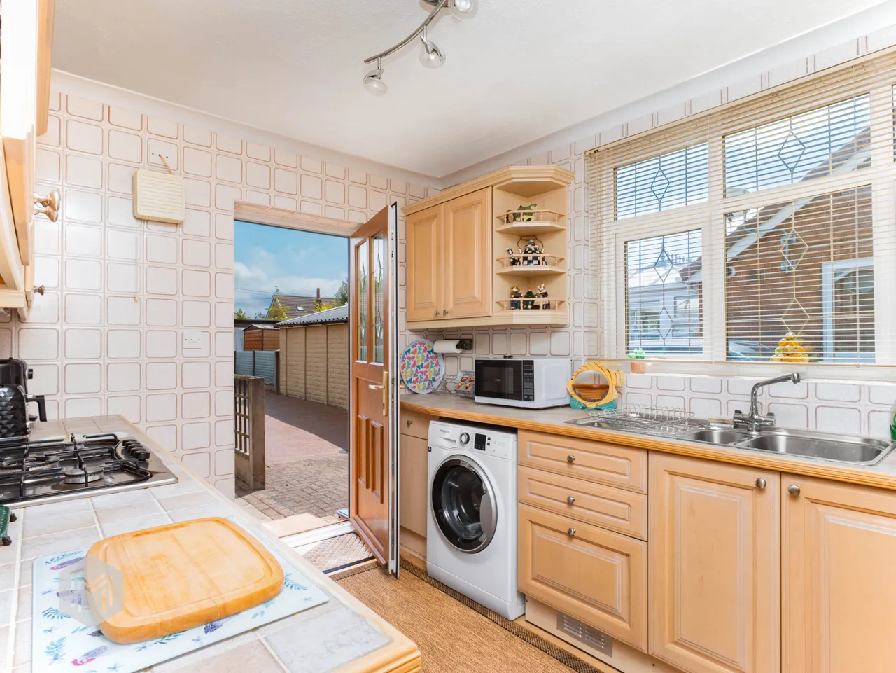 Sunningdale Avenue, Radcliffe, Manchester, M26 3WJ, photo 5