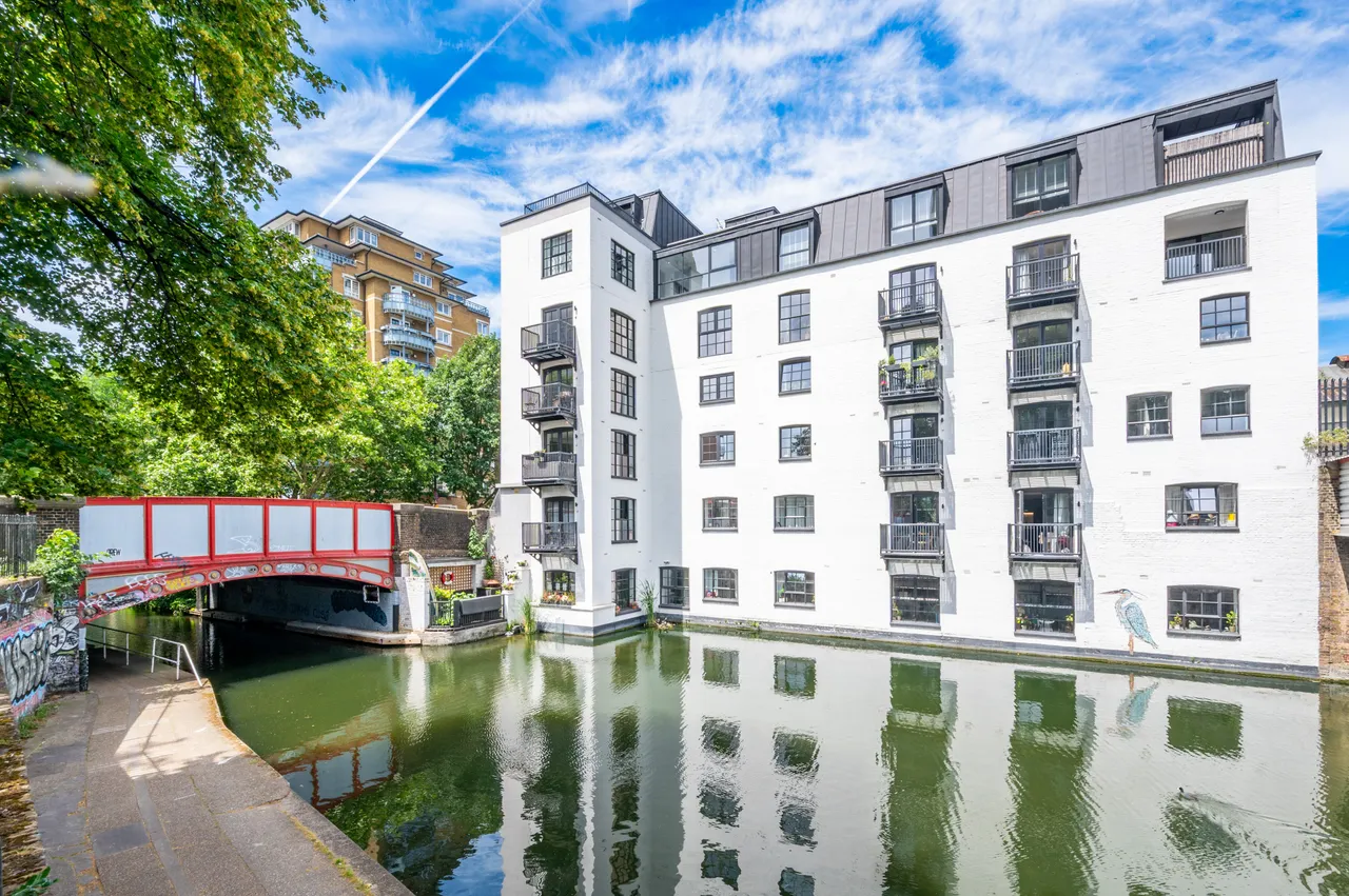 1 bed flat for sale — Flat 5, 324 Harrow Road, London
