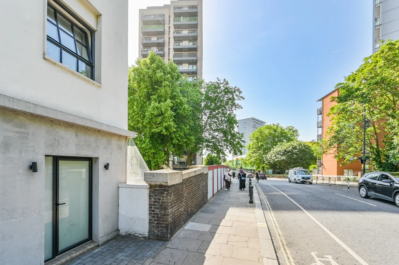 Flat 5, 324 Harrow Road, London, photo 12